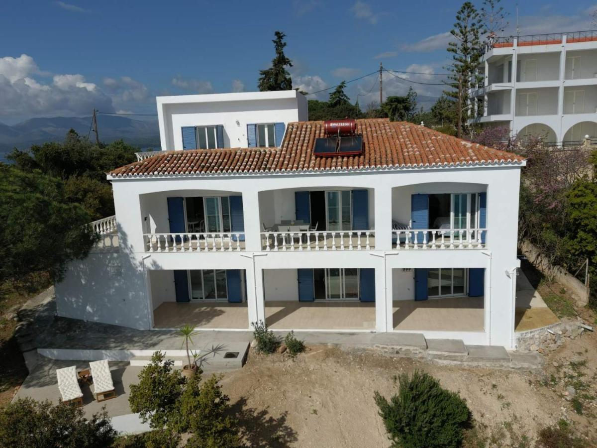 Laconian Collection Villa Big Blue Mavrovoúnion المظهر الخارجي الصورة
