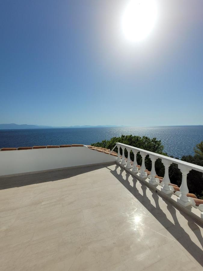 Laconian Collection Villa Big Blue Mavrovoúnion المظهر الخارجي الصورة
